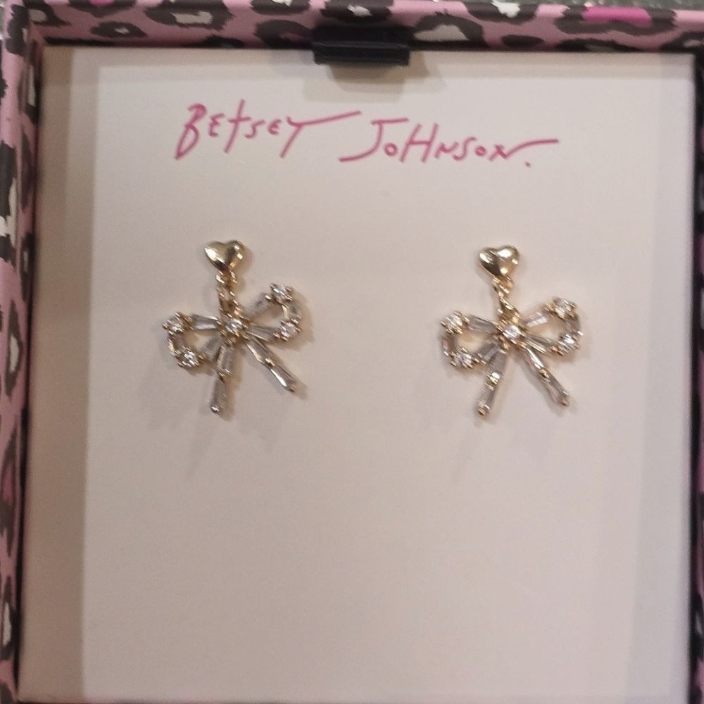 Betsey Johnson Bow Drop Earrings - Picture 3 of 5